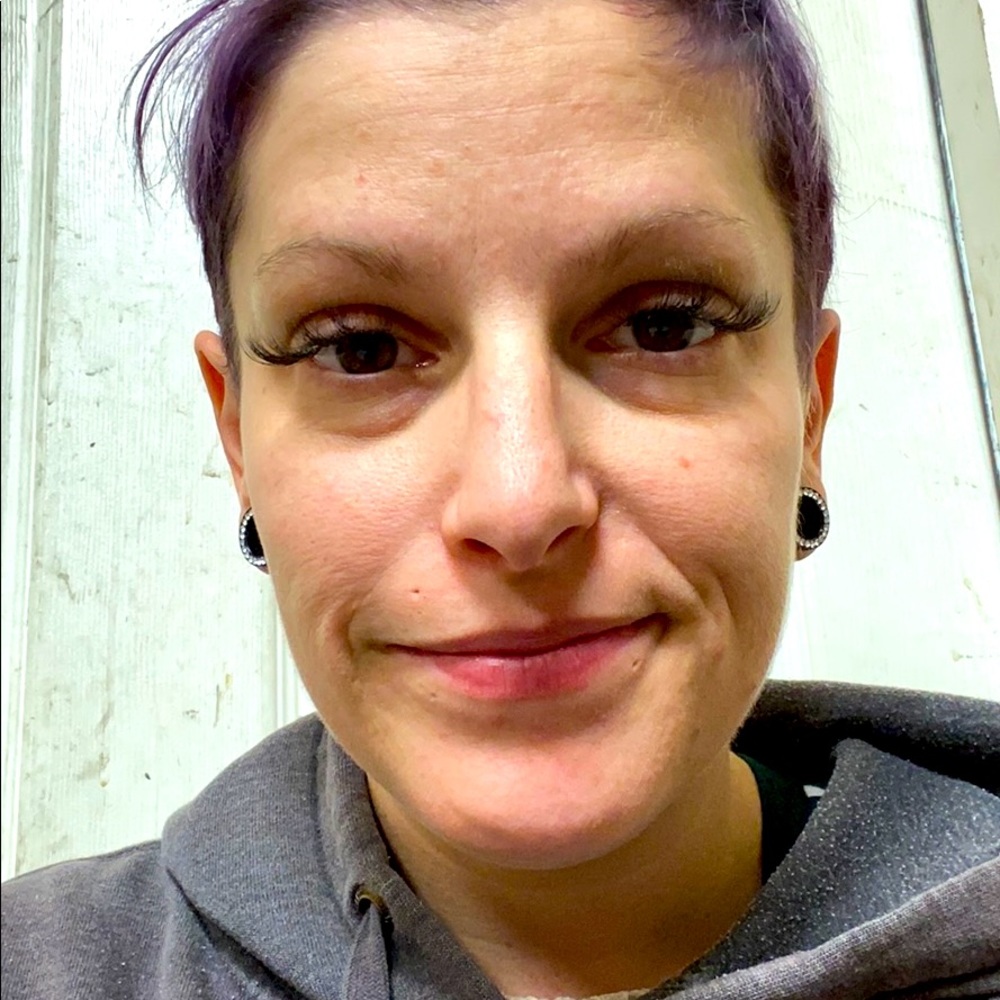 Meet your Posher, Ashlee